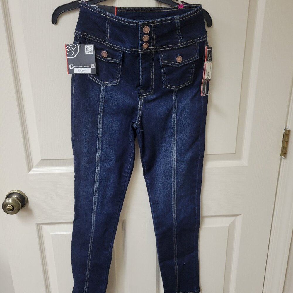 BBJ Los Angeles Skinny, High Rise Cropped Jeans